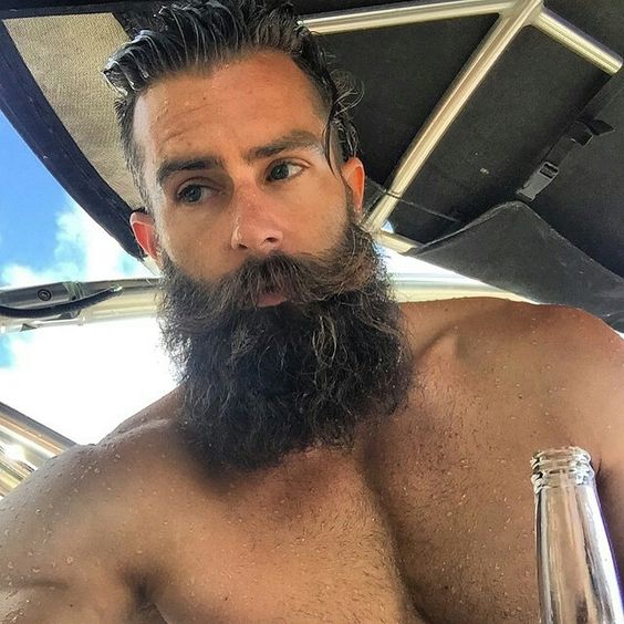 Cuidar la barba en verano
